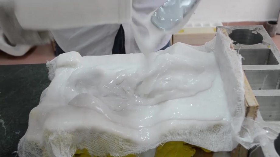 模具硅膠刷模如何使用，有什么需要注意的 ？