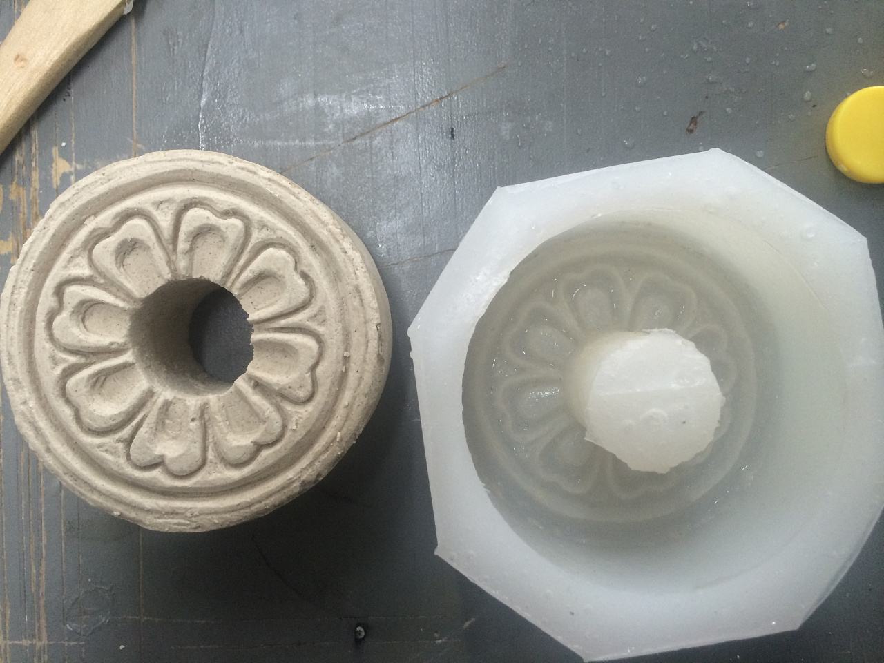 固化好的硅膠模具放置多久不能用了？