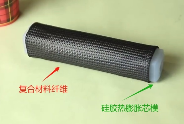定制化時代如何選擇碳纖維復(fù)合材料成型工藝中用的硅橡膠？